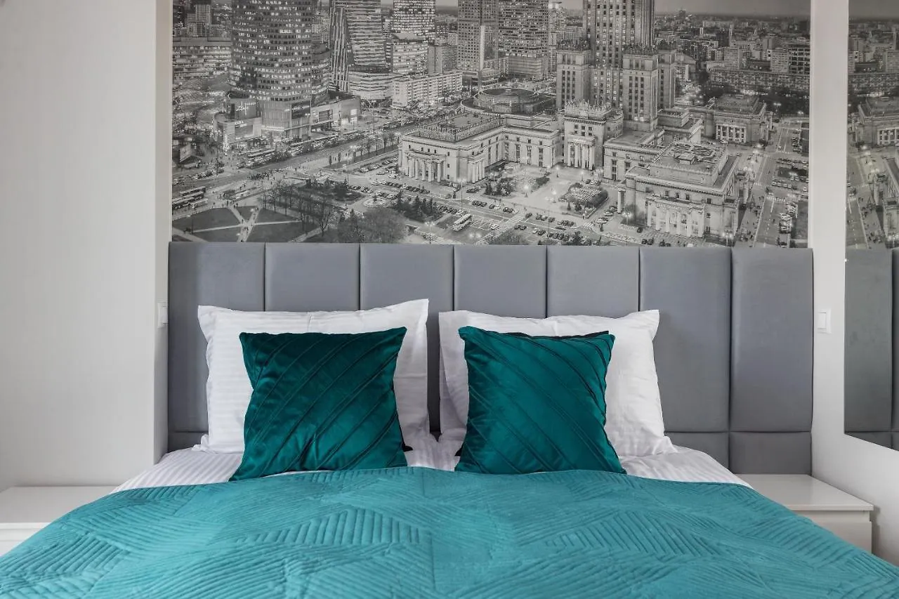 New Varsovia Comfort 546 0*, Warsaw Poland